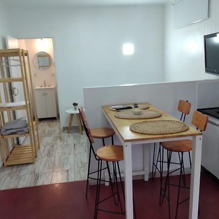 Moroty Apartment Posadas Bagian luar foto